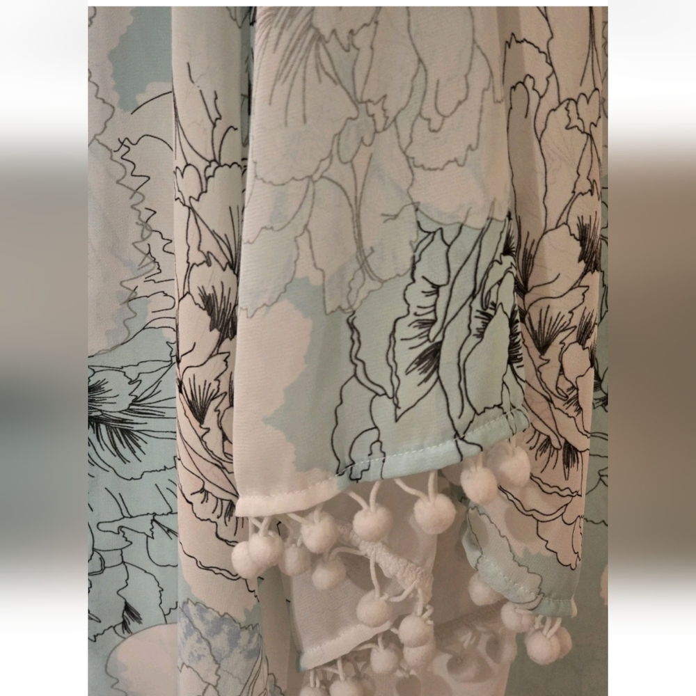 Westport Women’s 1X Kimono Blue Floral Sheer Open Front Boho Pom Pom Trim Beach - Picture 6 of 10